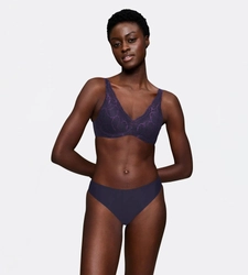 Majtki Triumph Body Make-Up Illusion Lace Highleg Tai  PRUSSIAN BLUE