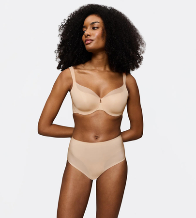 Biustonosz z fiszbinami typu minimizer Triumph BMU Illusion Curve W01 NUDE BEIGE