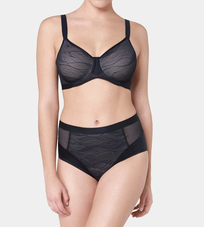 Czarny Biustonosz z fiszbiną Triumph Airy Sensation W01