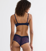 Biustonosz Triumph Body Make-Up Illusion Lace Balconette  PRUSSIAN BLUE
