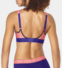 Fioletowy Biustonosz sportowy Triumph z usztywnianymi miseczkami Triaction Hybrid Lite P