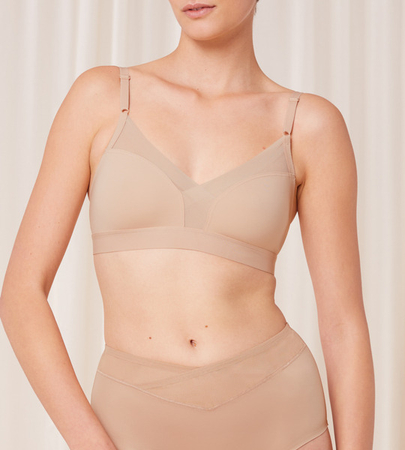 Miękki biustonosz bez fiszbin Triumph Shape Smart N w kolorze NEUTRAL BEIGE