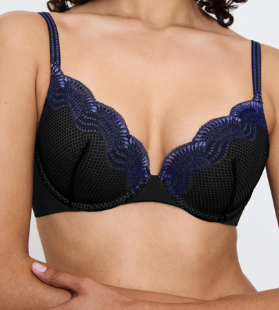 Czarny Biustonosz Triumph Triumph  Comfort Glam WHU